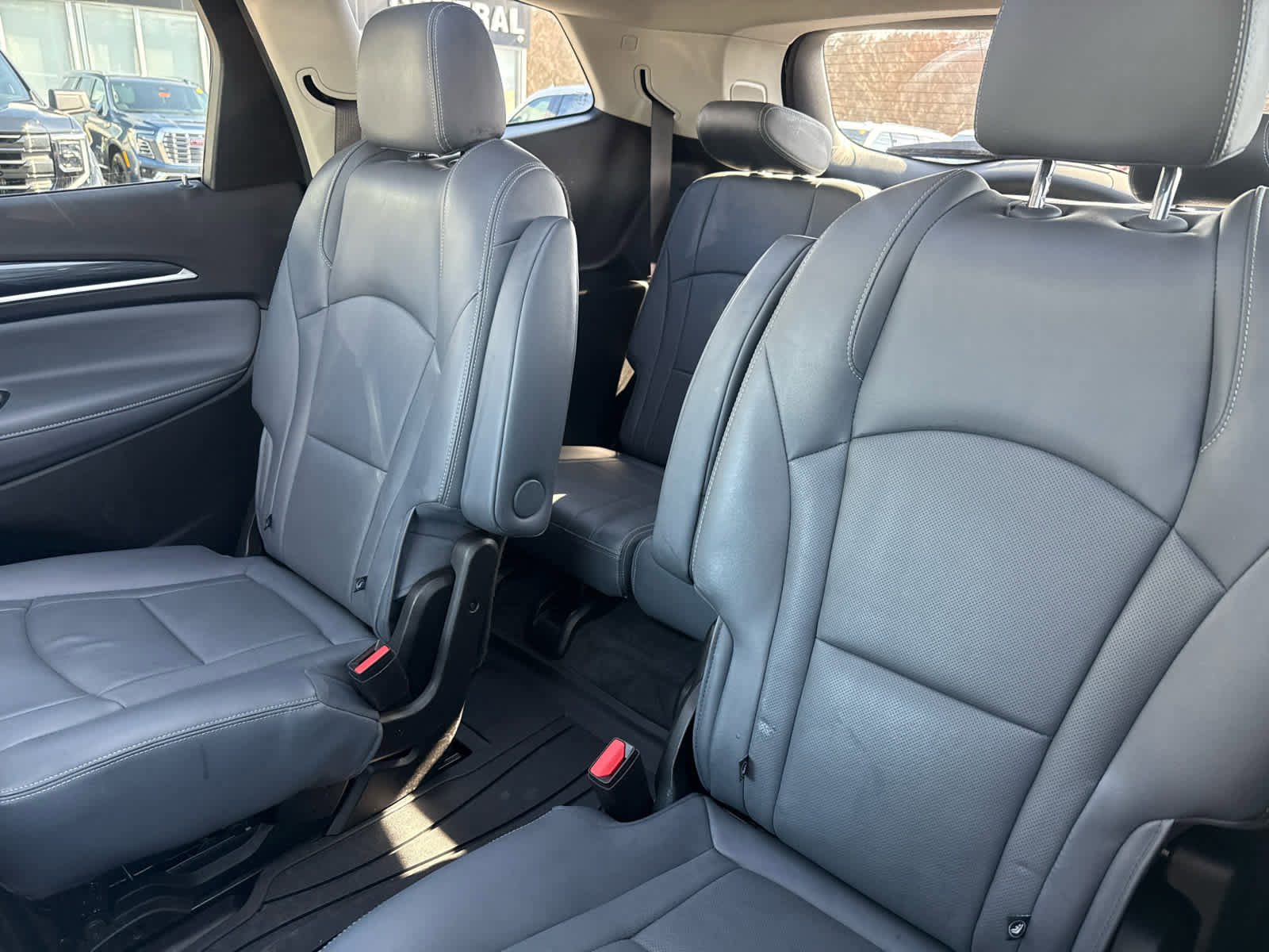 Used 2021 Buick Enclave Essence w/ Sport Touring Edition image 22