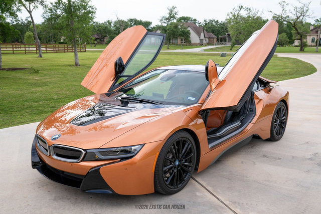 Used 2019 BMW i8 Coupe AWD/4WD image 18