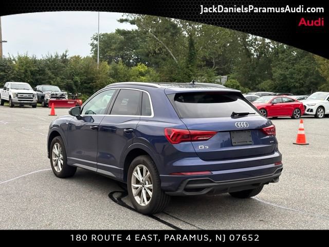 Used 2024 Audi Q3 2.0T Premium AWD/4WD image 4