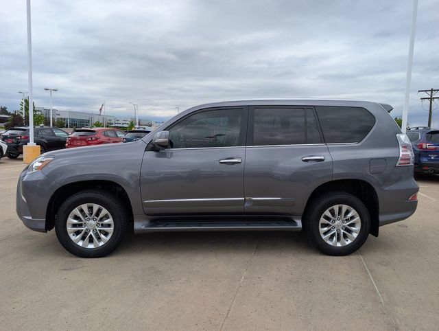 Used 2017 Lexus GX 460 Premium AWD/4WD image 6