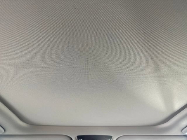 Certified 2025 Kia Sorento EX w/ Panoramic Sunroof Package FWD image 32