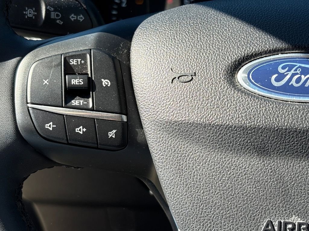 Used 2022 Ford Escape SE w/ Convenience Package image 18