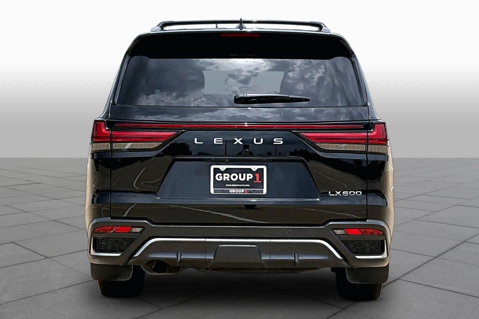 Used 2023 Lexus LX 600 F Sport w/ Accessory Package (Z1) AWD/4WD image 5