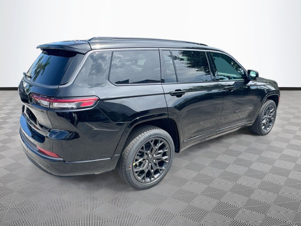 New 2027 Jeep Grand Cherokee L Summit AWD/4WD image 5