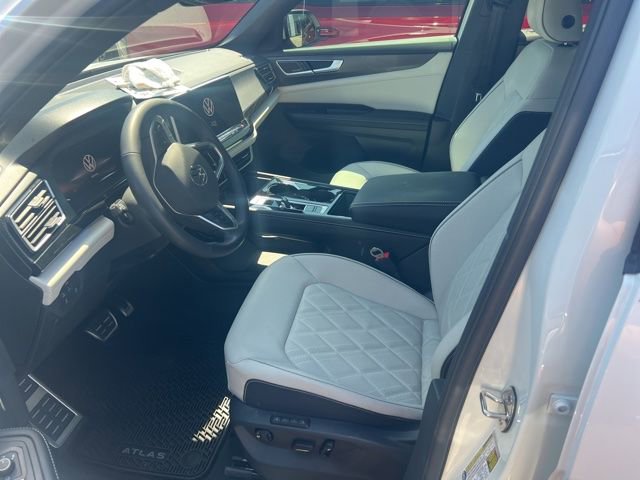 Used 2026 Volkswagen Atlas Cross Sport SEL Premium R-Line image 5
