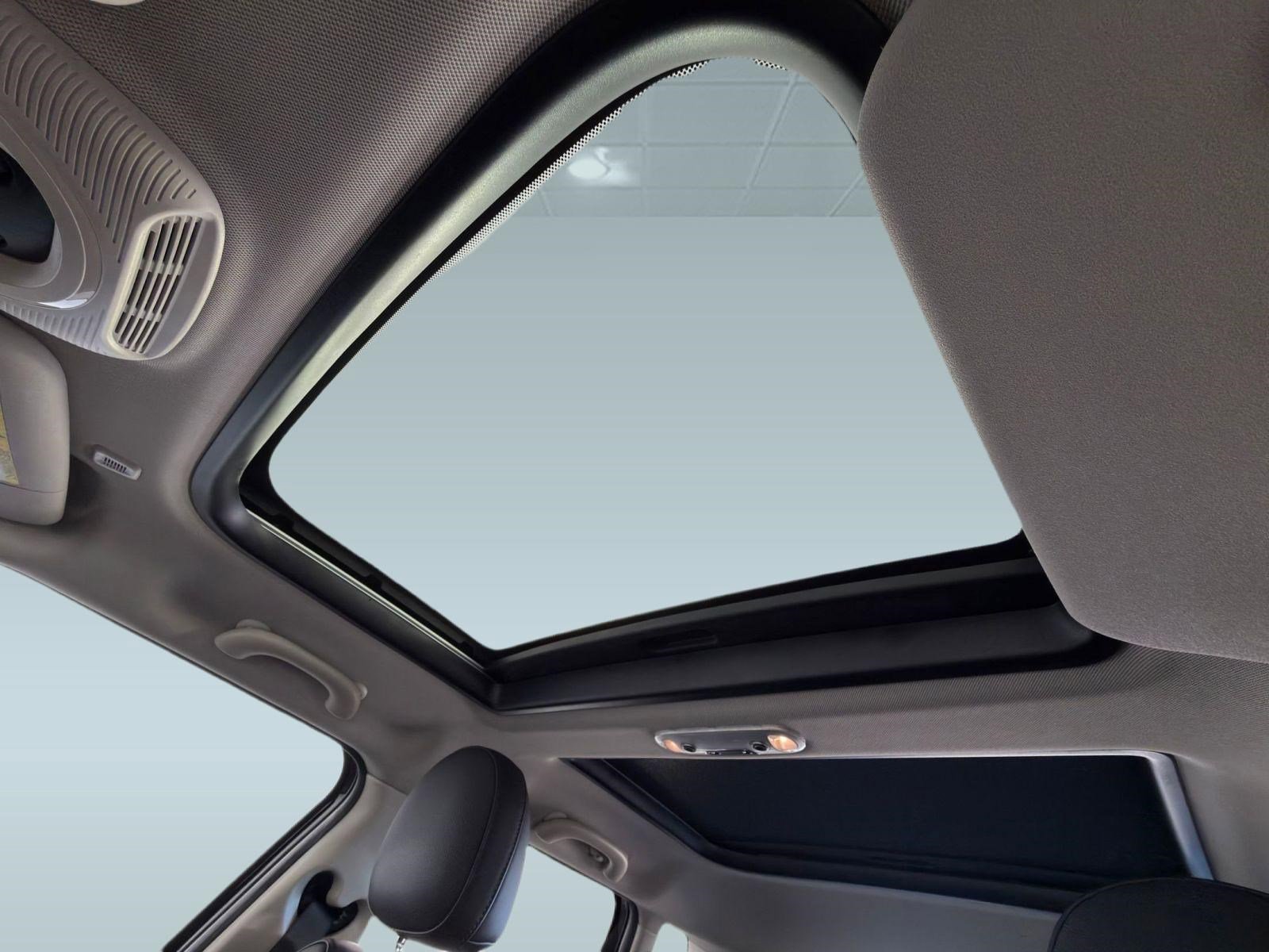 Used 2023 MINI Cooper S image 15