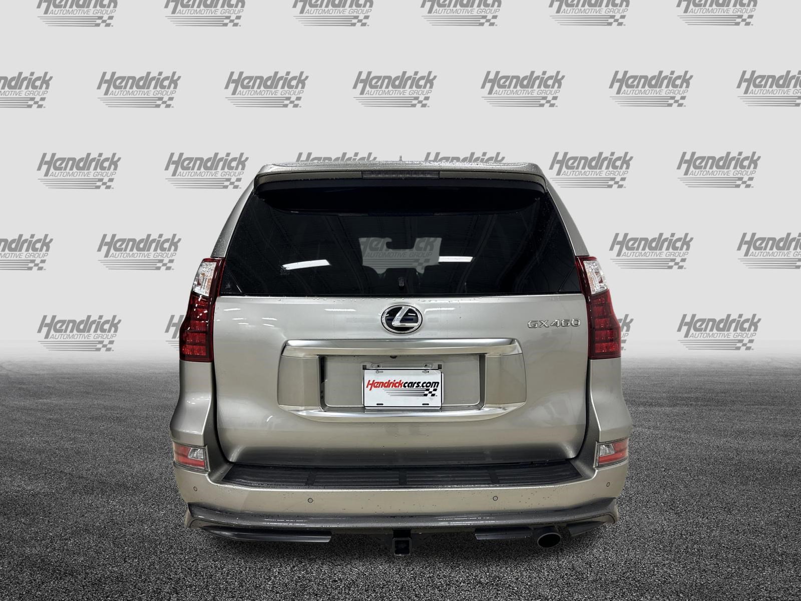 Certified 2022 Lexus GX 460 Luxury w/ Sport Design Package AWD/4WD image 9