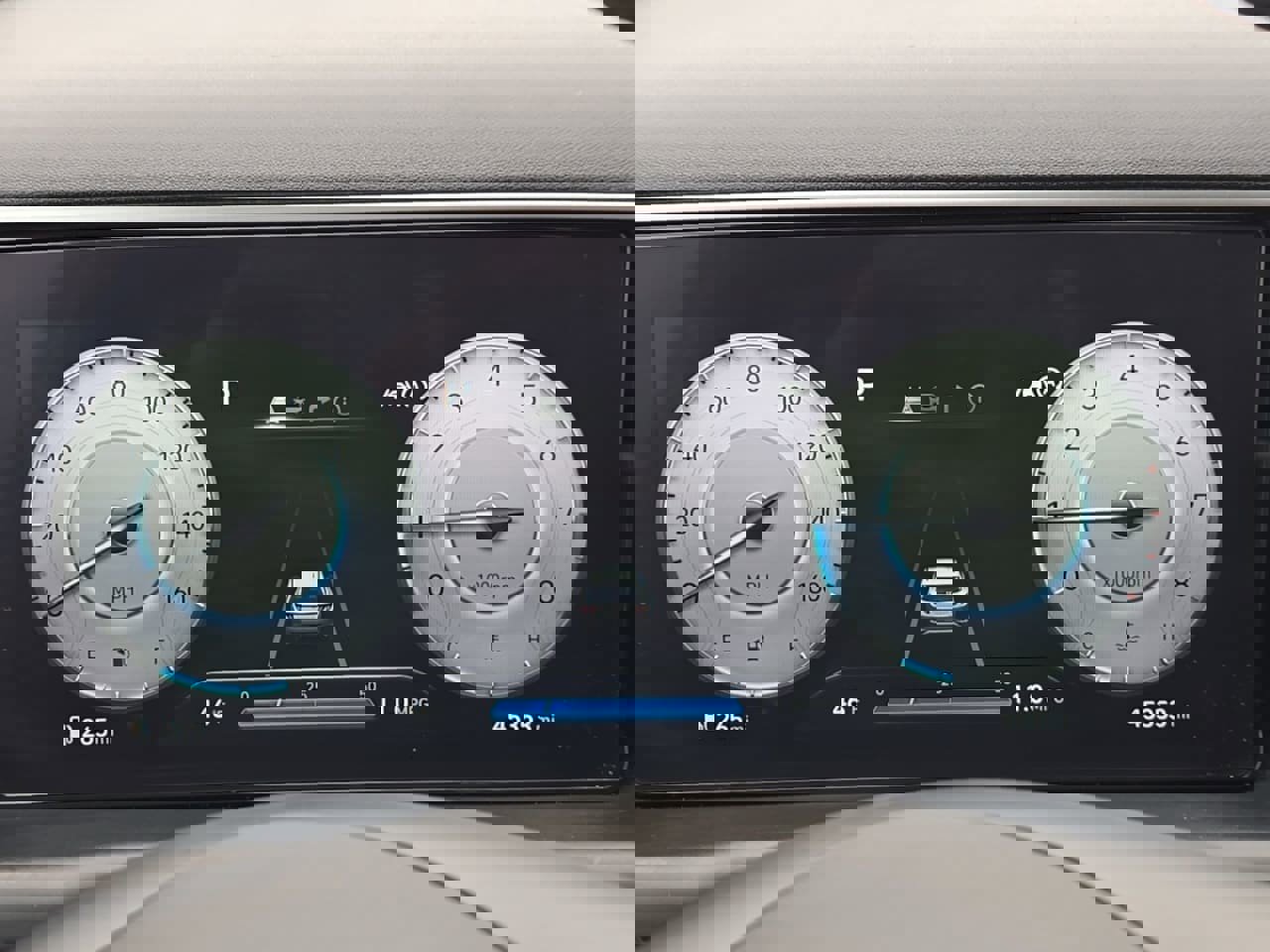 Used 2024 Hyundai Tucson Limited image 25