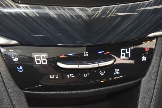 Used 2024 Cadillac XT6 Premium Luxury AWD/4WD image 35