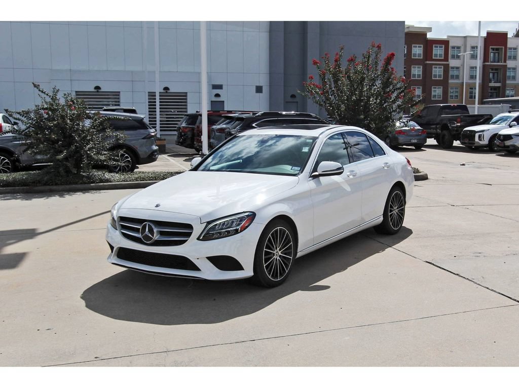 Used 2021 Mercedes-Benz C 300 Sedan image 3