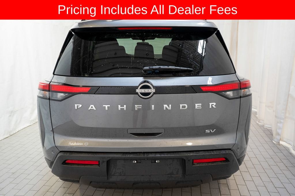 Certified 2024 Nissan Pathfinder SV w/ SV Premium Package FWD image 4