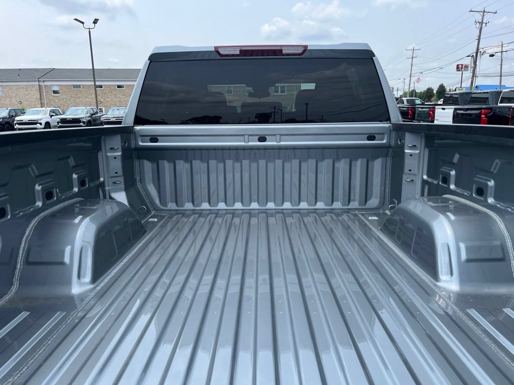 New 2026 Chevrolet Silverado 1500 Custom Trail Boss AWD/4WD image 5