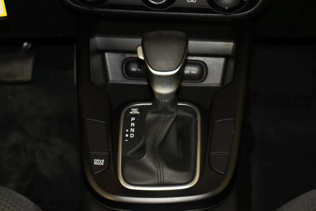 Used 2023 Kia Soul LX FWD image 25