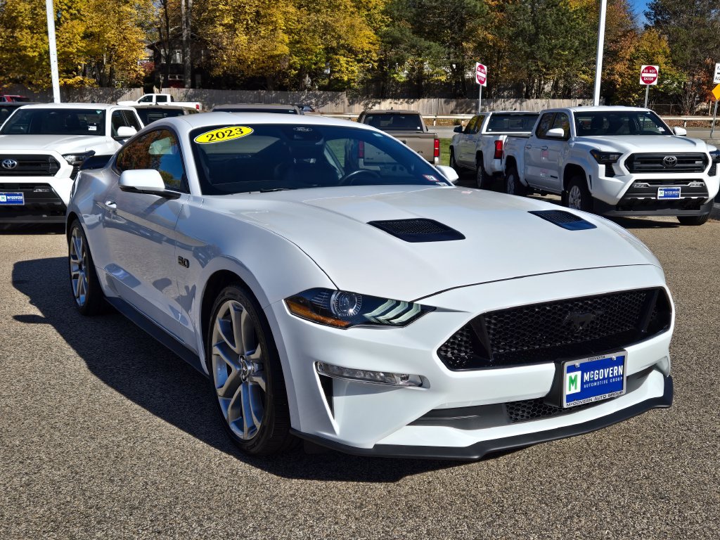 Used 2023 Ford Mustang GT Premium w/ Equipment Group 401A RWD image 8