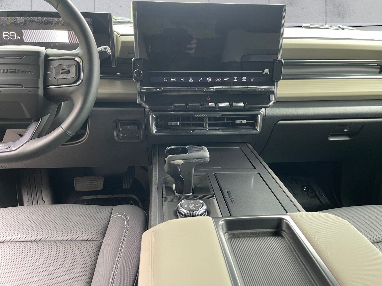 Used 2026 GMC Hummer EV SUV AWD/4WD image 12