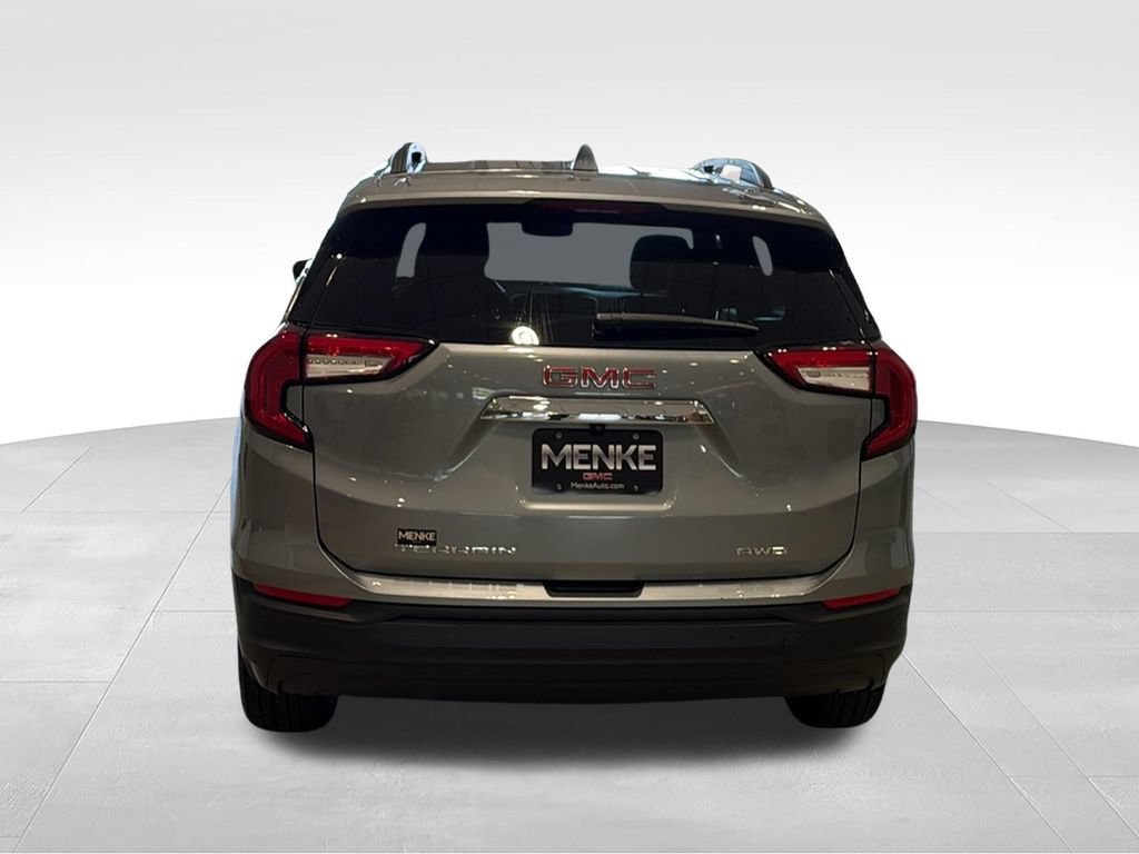 Used 2023 GMC Terrain SLE w/ Driver Convenience Package AWD/4WD image 6