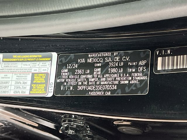 Certified 2025 Kia K4 EX FWD image 29