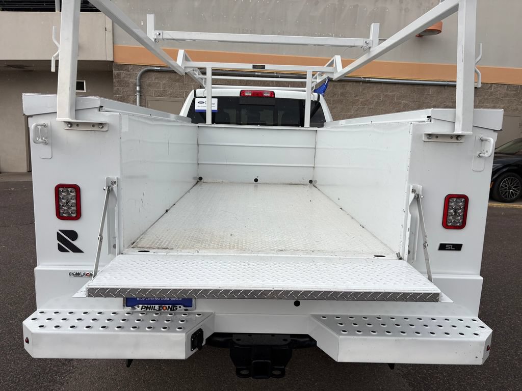 Used 2024 RAM 3500 Tradesman w/ Chrome Appearance Group AWD/4WD image 30