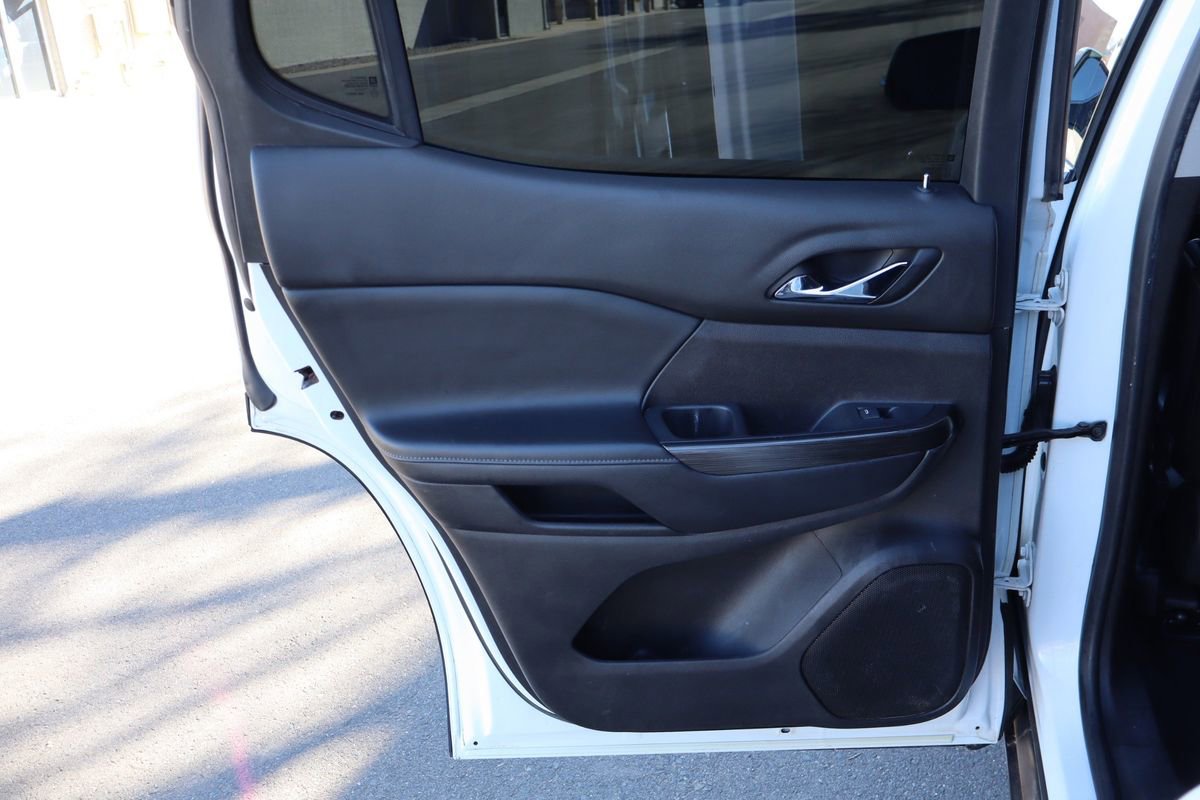 Used 2020 GMC Acadia SLT image 26