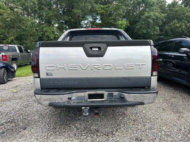 Used 2005 Chevrolet Avalanche Z66 w/ Preferred Equipment Group RWD image 4