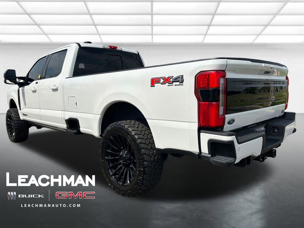 Used 2025 Ford F350 Platinum image 6
