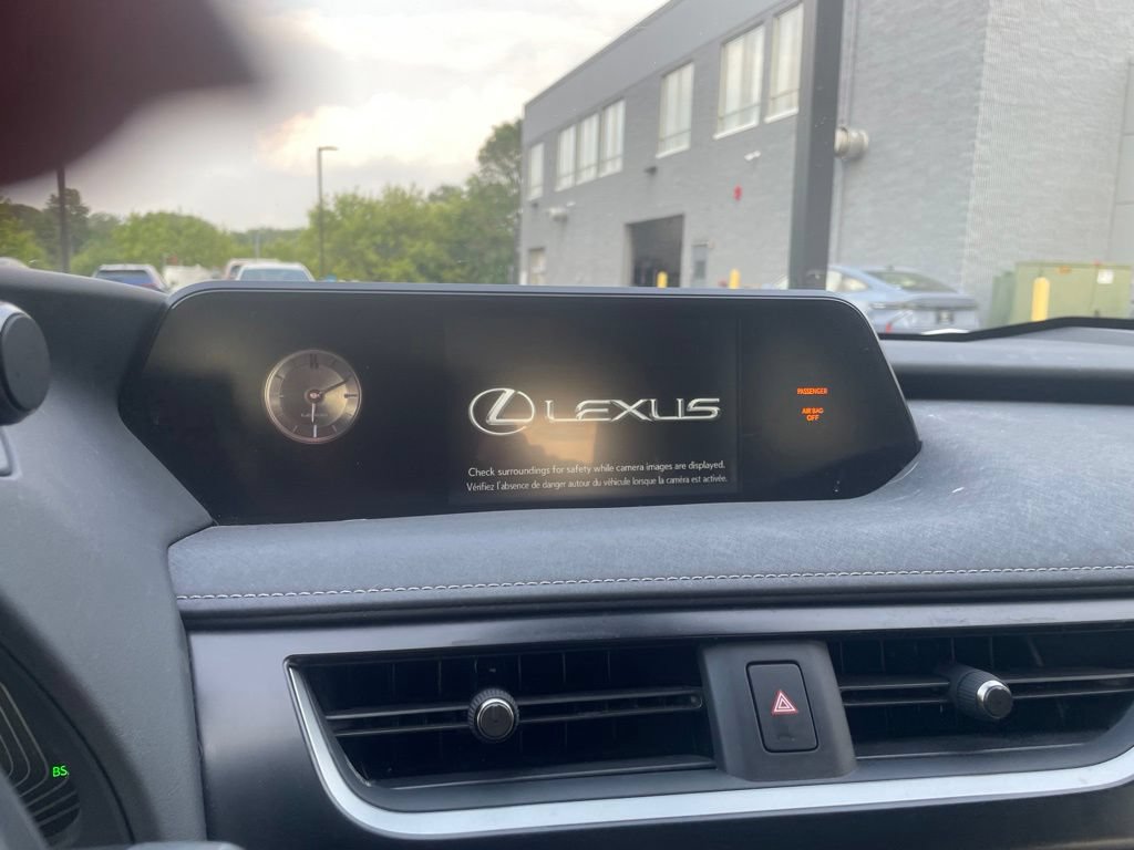 Used 2019 Lexus UX 250h w/ Premium Package AWD/4WD image 48