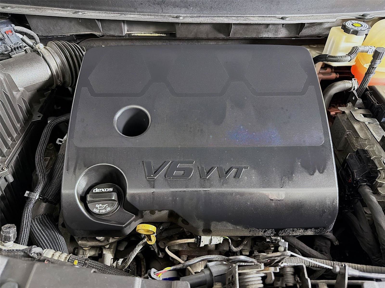 Used 2020 Chevrolet Traverse LT AWD/4WD image 32