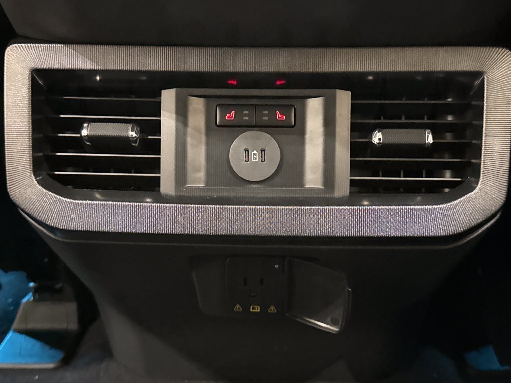 New 2026 Ford F250 Platinum AWD/4WD image 29
