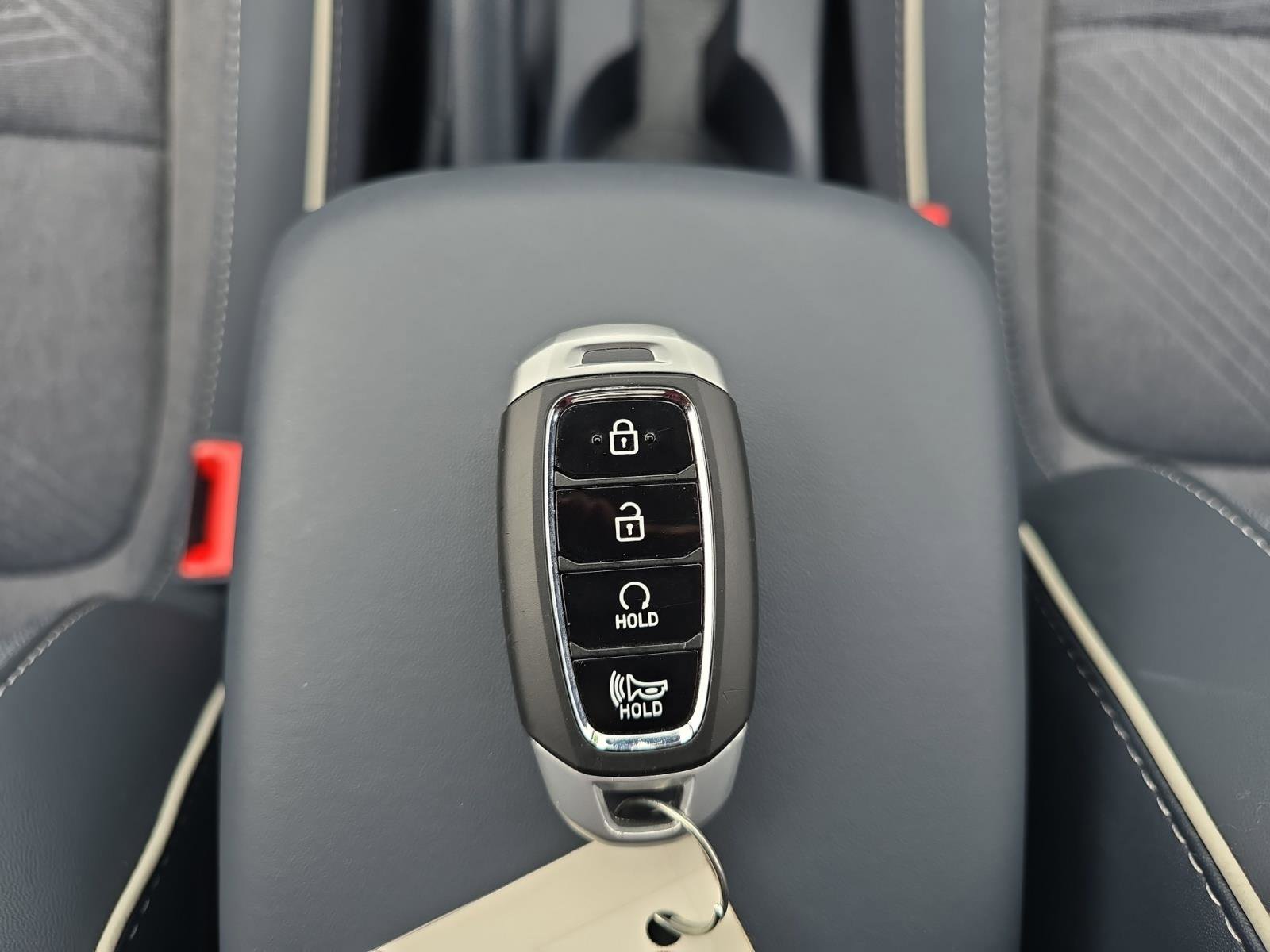 Certified 2025 Hyundai Venue Limited image 12