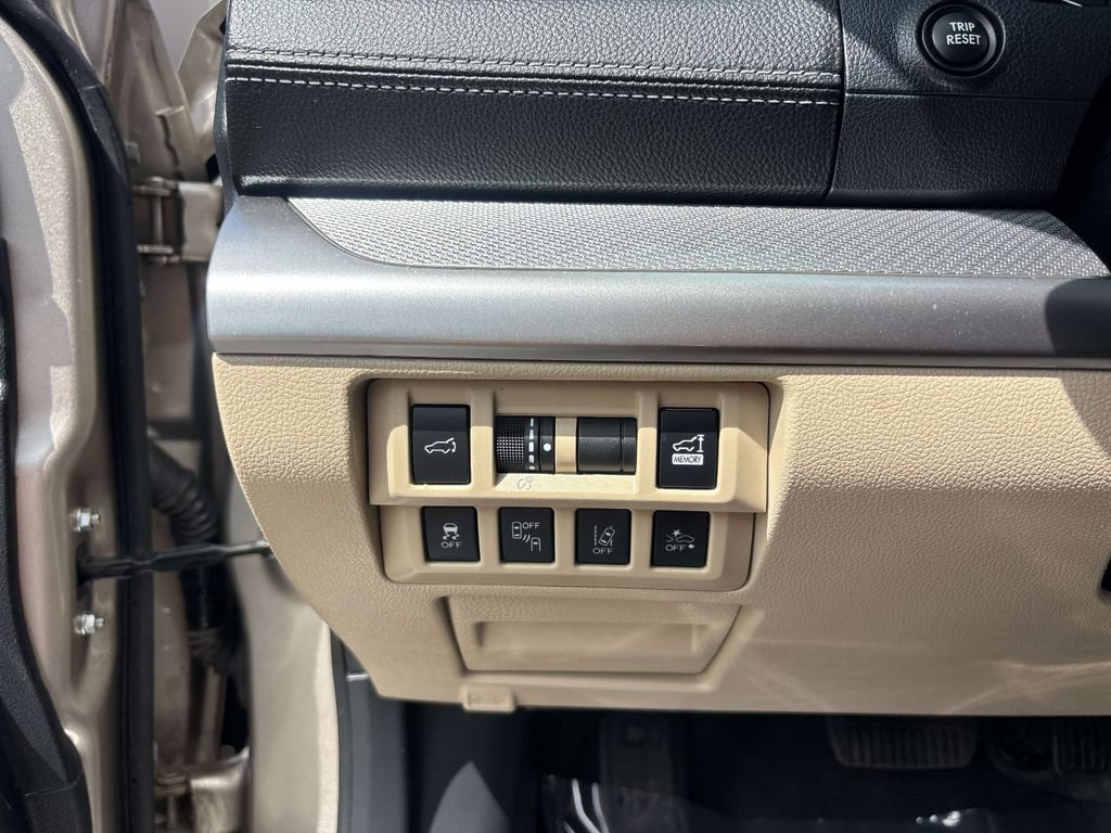 Used 2018 Subaru Outback 2.5i Premium AWD/4WD image 21