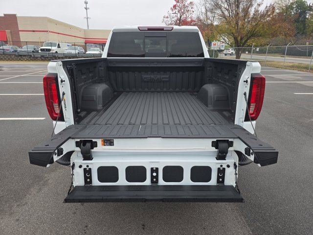Used 2024 GMC Sierra 1500 SLT w/ SLT Convenience Package image 12