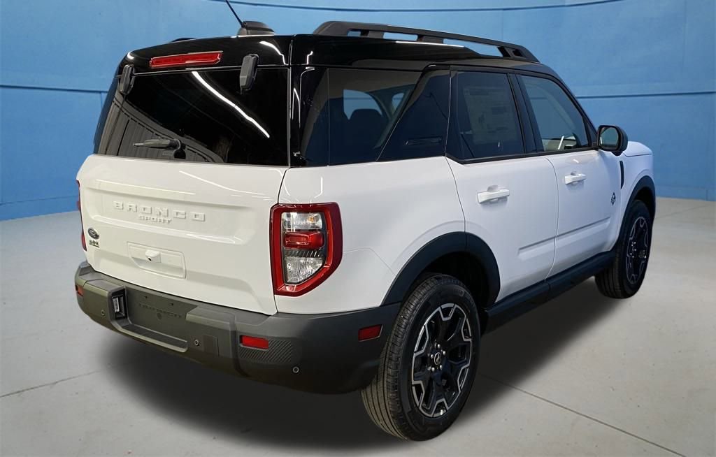 New 2025 Ford Bronco Sport Outer Banks w/ Outer Banks Tech Package+ image 11