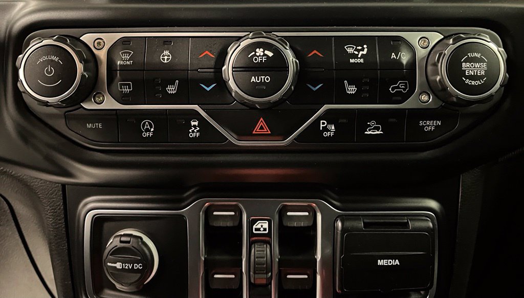 Used 2023 Jeep Gladiator Sport AWD/4WD image 39