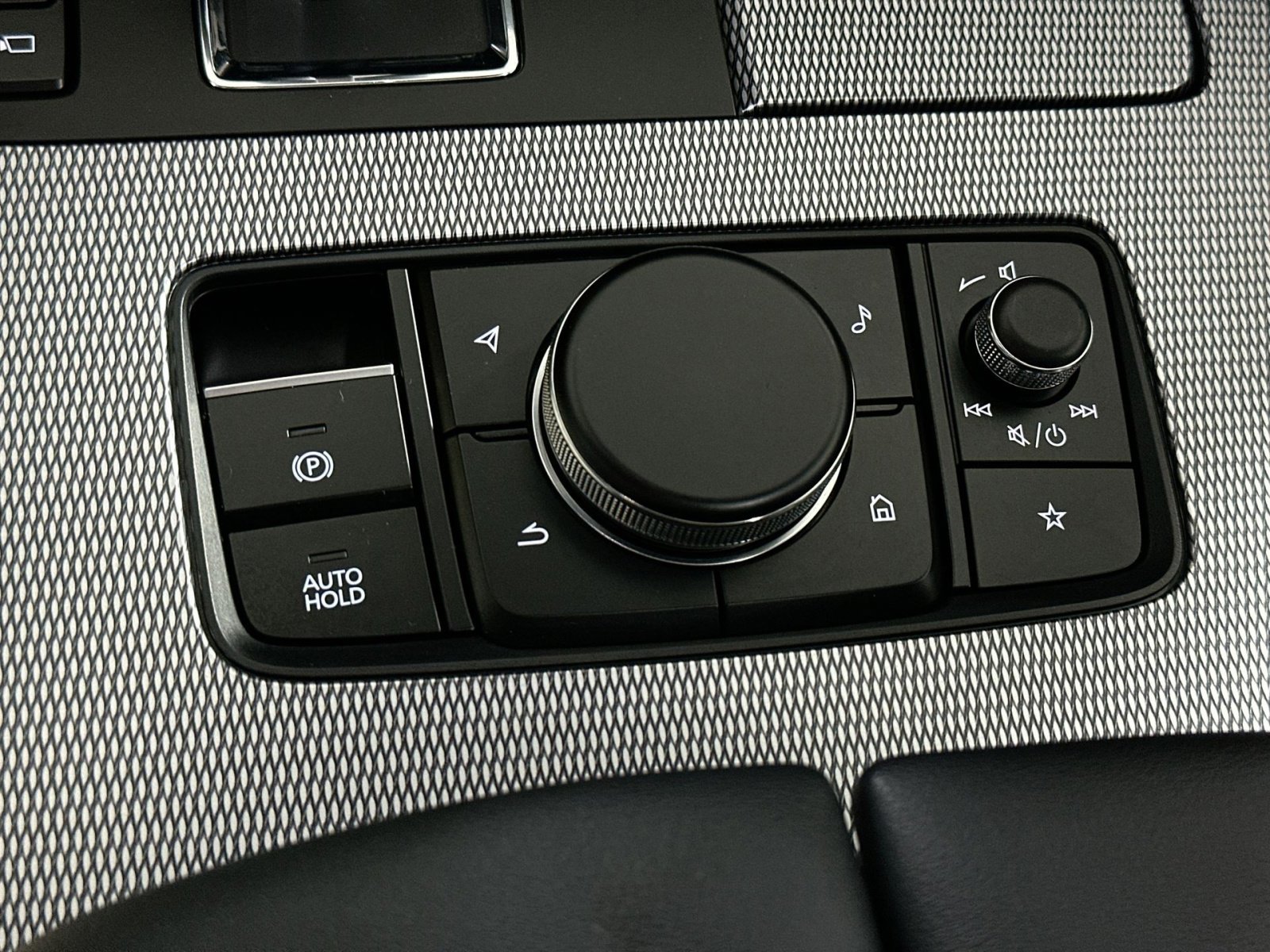 Used 2024 MAZDA CX-90 Plug-In Hybrid w/ Premium Plus image 29