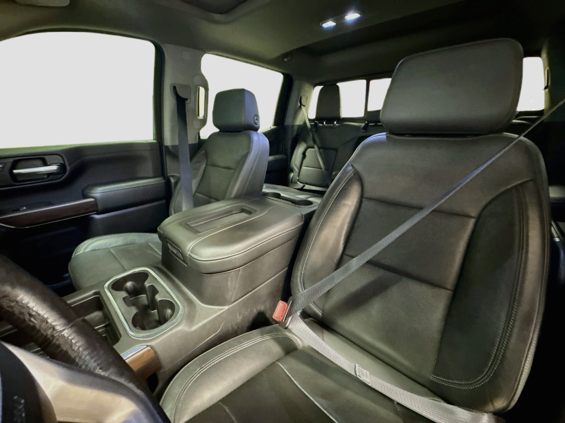 Used 2020 GMC Sierra 1500 SLT w/ SLT Premium Plus Package AWD/4WD image 22