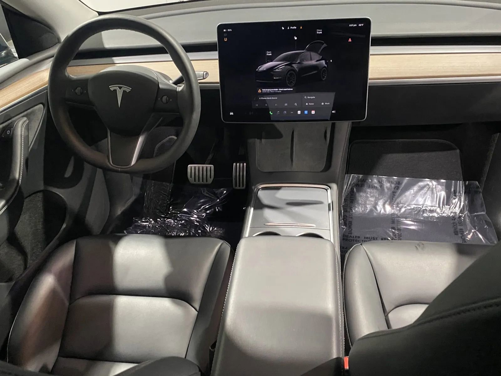 Used 2023 Tesla Model Y Performance image 5