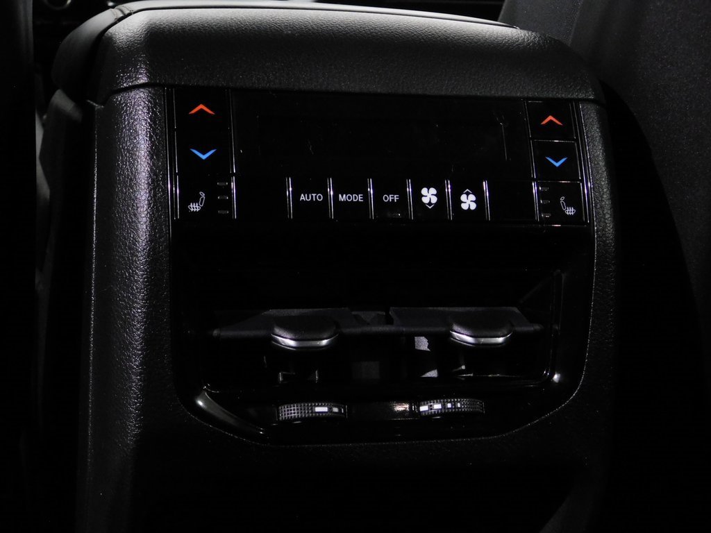 Used 2022 Jeep Grand Cherokee L Overland w/ Luxury Tech Group IV image 79