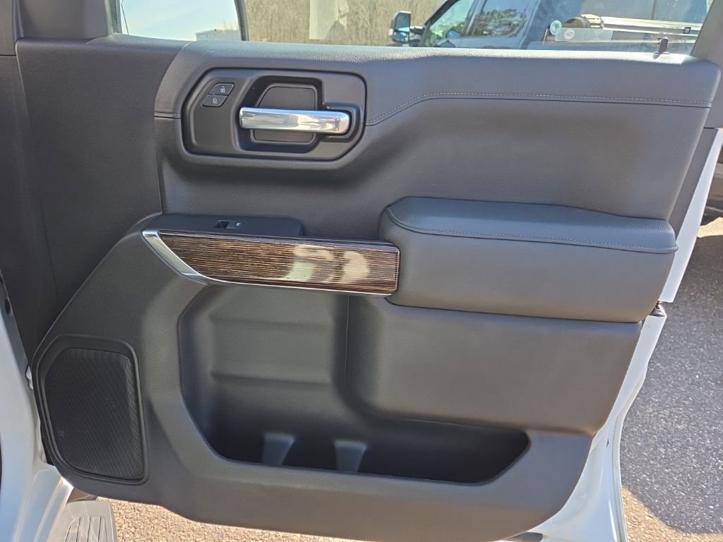 Used 2021 GMC Sierra 1500 Elevation image 39