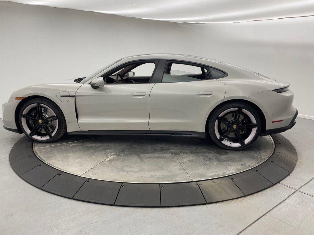 Used 2024 Porsche Taycan GTS image 2
