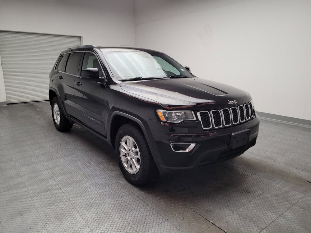 Used 2019 Jeep Grand Cherokee Laredo RWD image 13