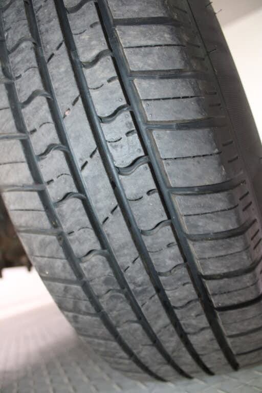 Used 1989 Jeep Grand Wagoneer image 32