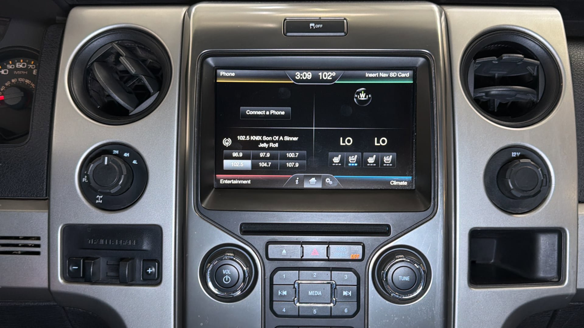 Used 2013 Ford F150 Raptor w/ Luxury Equipment Group AWD/4WD image 25
