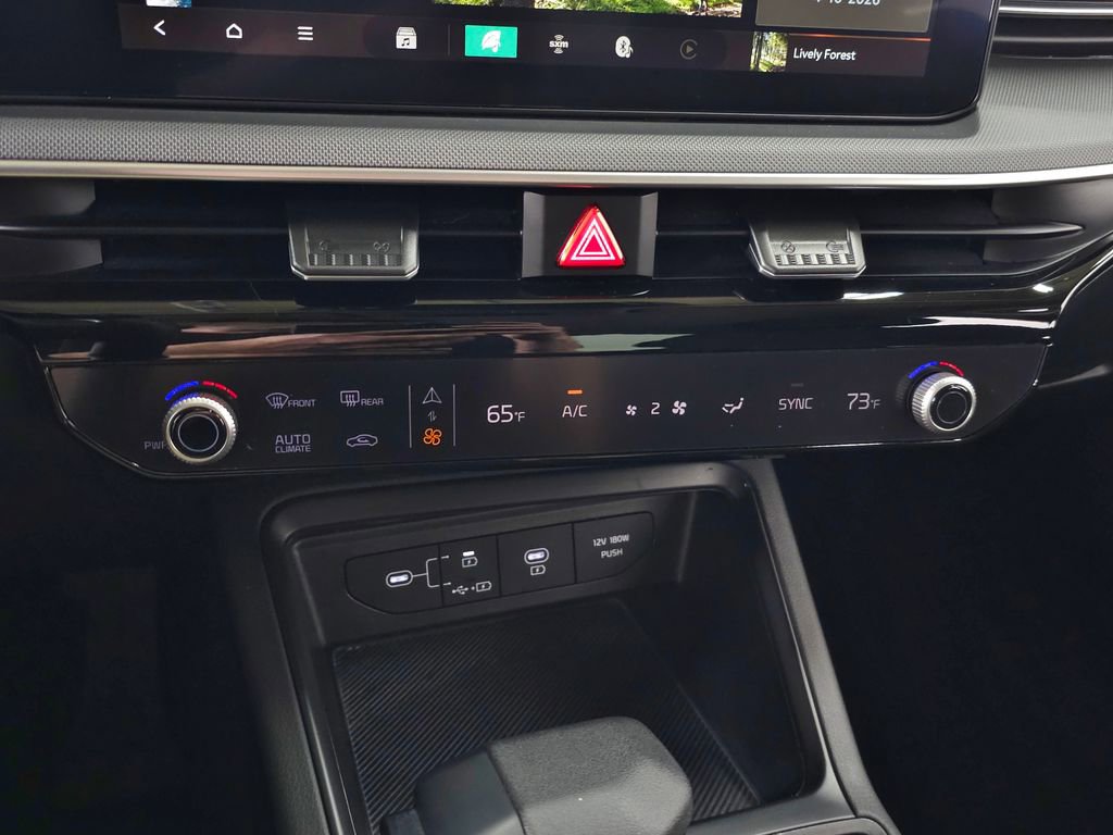 Used 2025 Kia K5 LXS FWD image 27