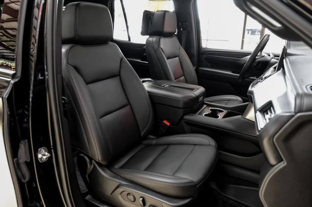 Used 2023 Chevrolet Tahoe Z71 w/ Z71 Off-Road Package AWD/4WD image 37