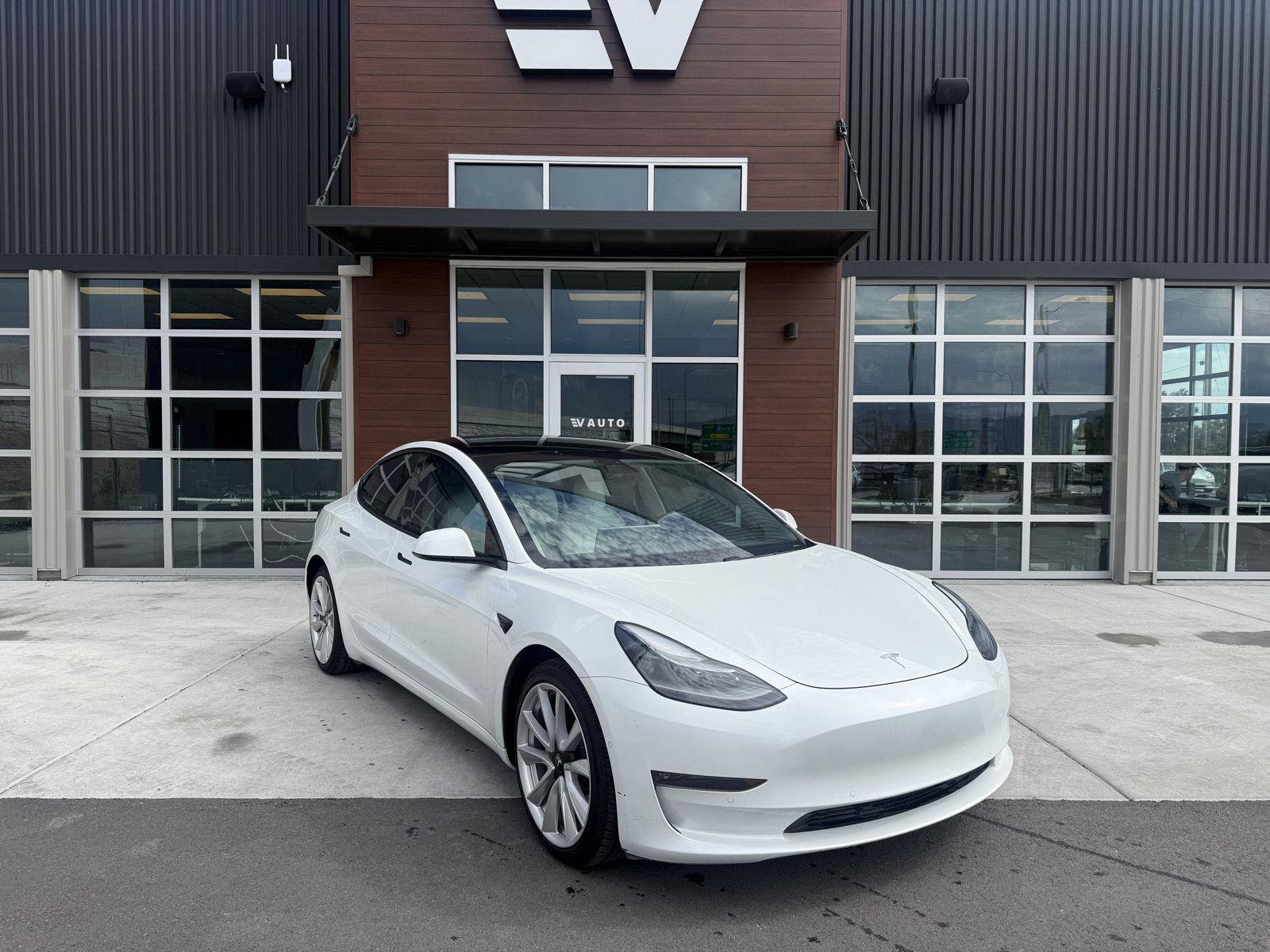 Used 2021 Tesla Model 3 Long Range AWD/4WD image 2