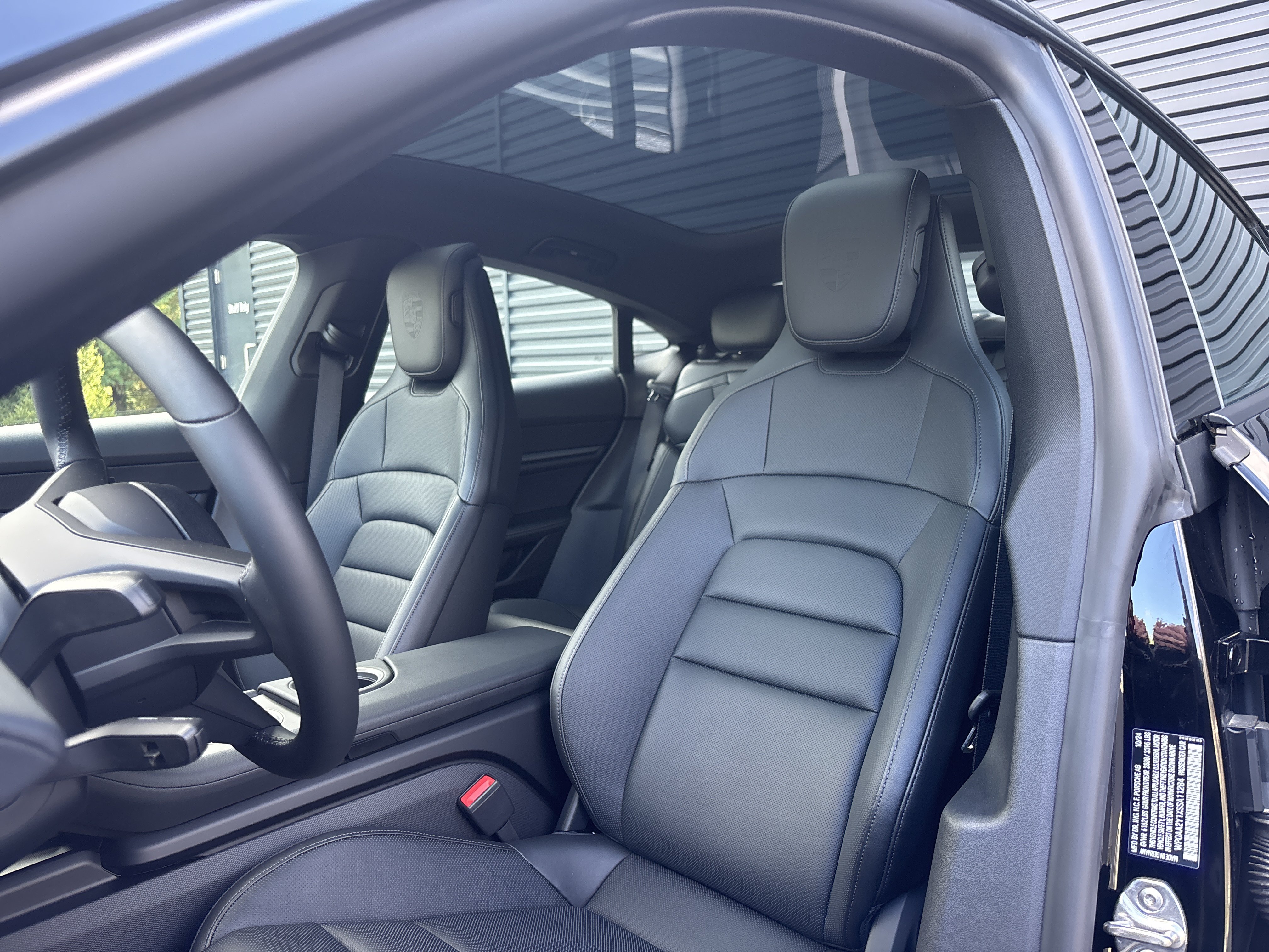New 2025 Porsche Taycan w/ Premium Package RWD image 45