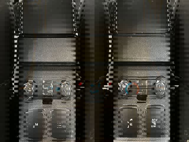 Used 2019 Ford Explorer Platinum AWD/4WD image 19