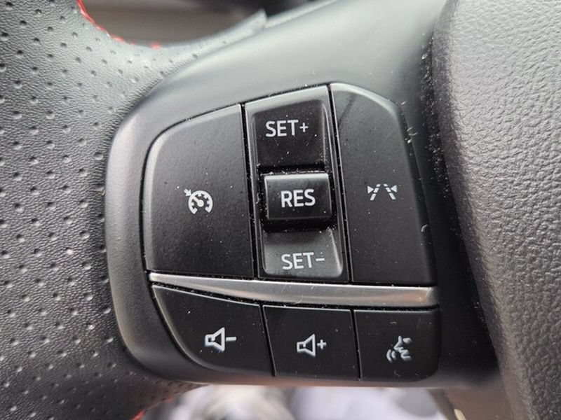 Used 2024 Ford Escape ST-Line w/ Equipment Group 301A FWD image 24