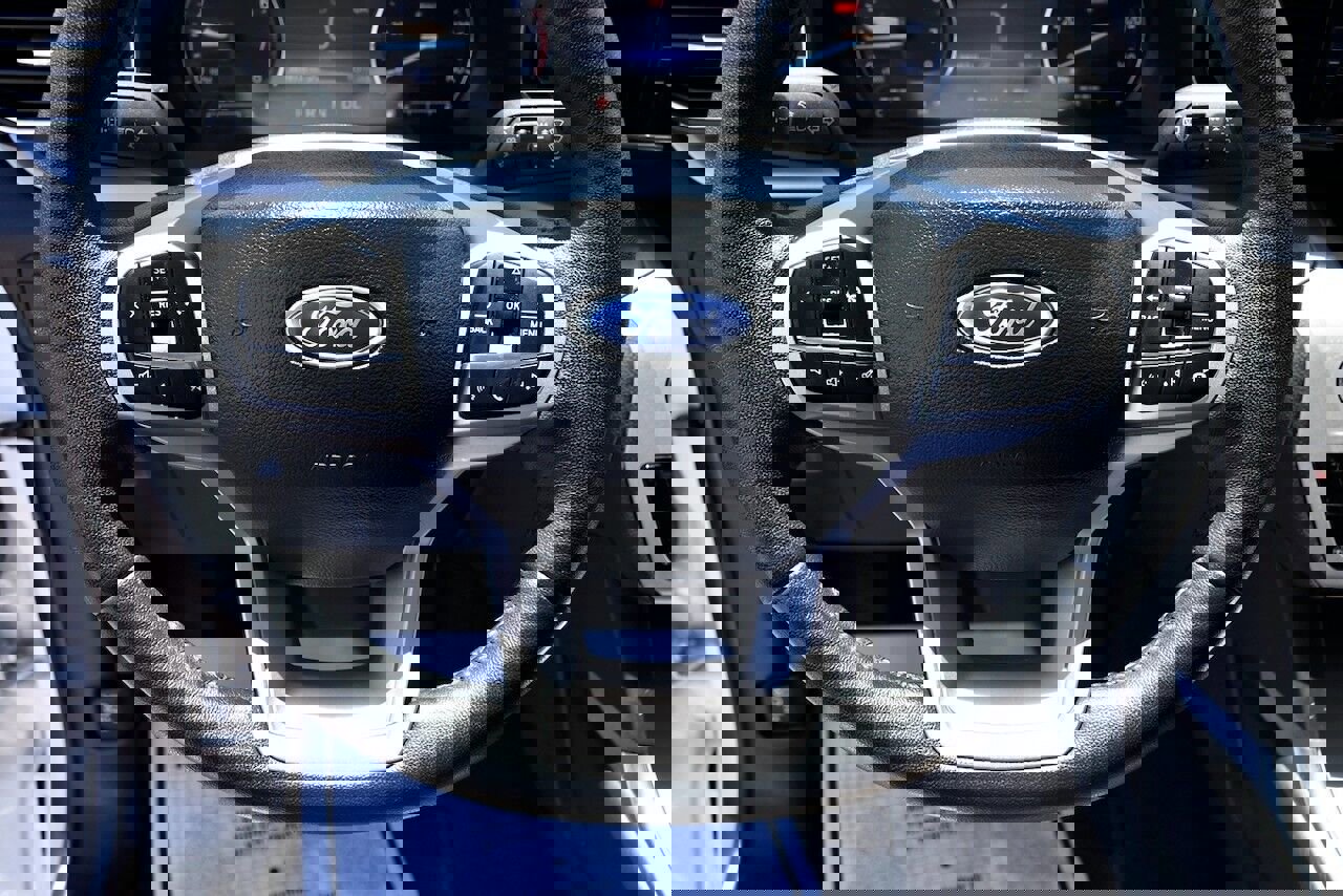 Used 2024 Ford Explorer XLT w/ Equipment Group 202A image 22