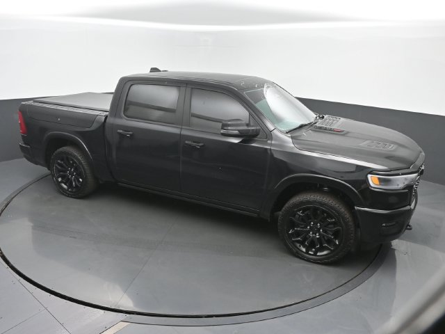 Used 2025 RAM 1500 Limited AWD/4WD image 37